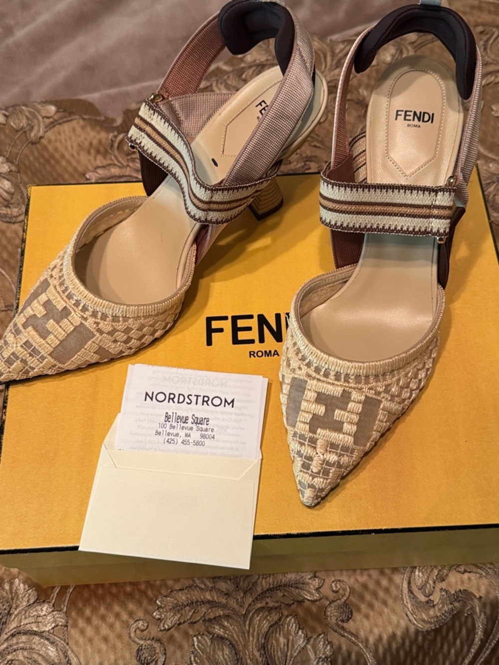 Fendi Colibri Rete Nudo Rafia Pointed Slingback Heels - Picture 2 of 10